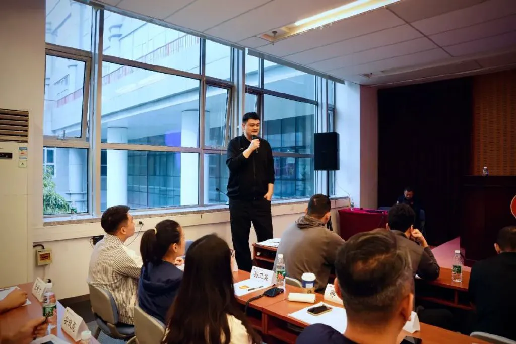 专业篮球运动员如何保持合格状态_1